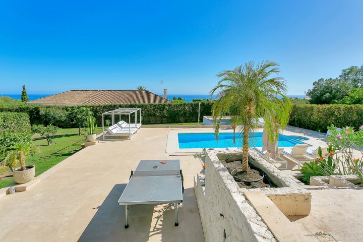 5 Bedroom Villa in Cabopino