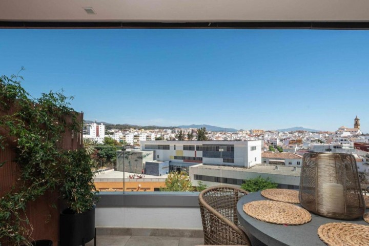 2 Slaapkamer Appartement in Estepona