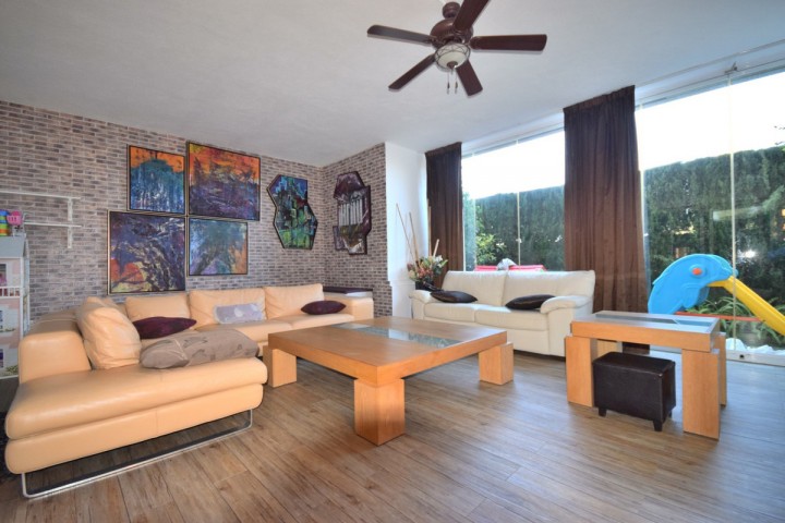 4 Bedroom Apartment in The Golden Mile