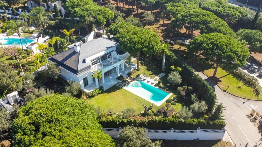 4 Bedroom Villa in Hacienda Las Chapas