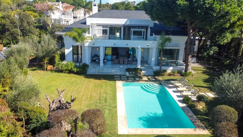 4 Bedroom Villa in Hacienda Las Chapas