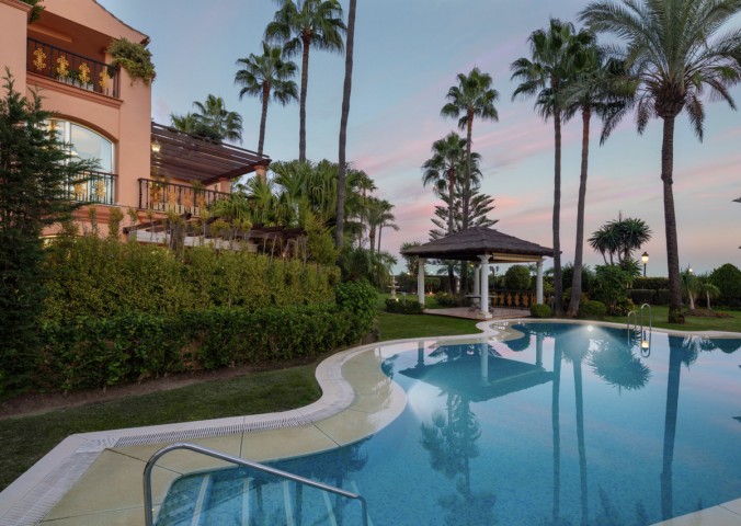 4 Bedroom Apartment in Puerto Banús