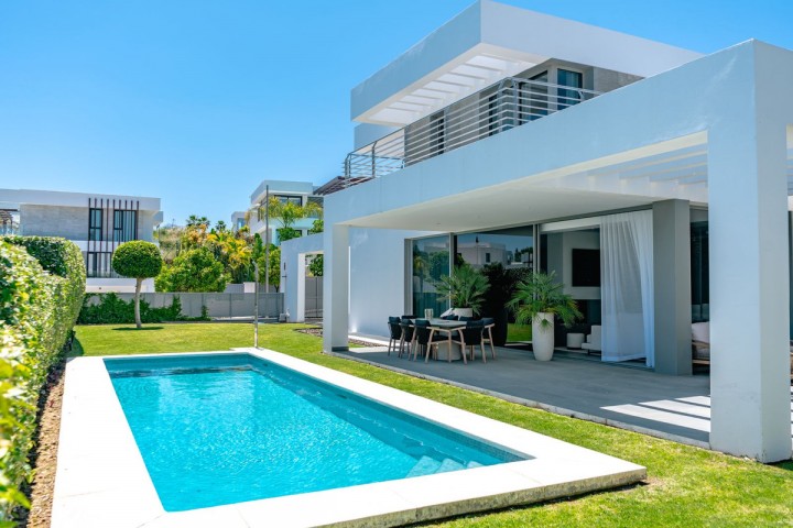 4 Bedroom Villa in Cancelada