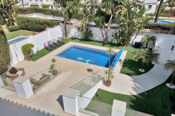 4 Bedroom Villa in Nueva Andalucía