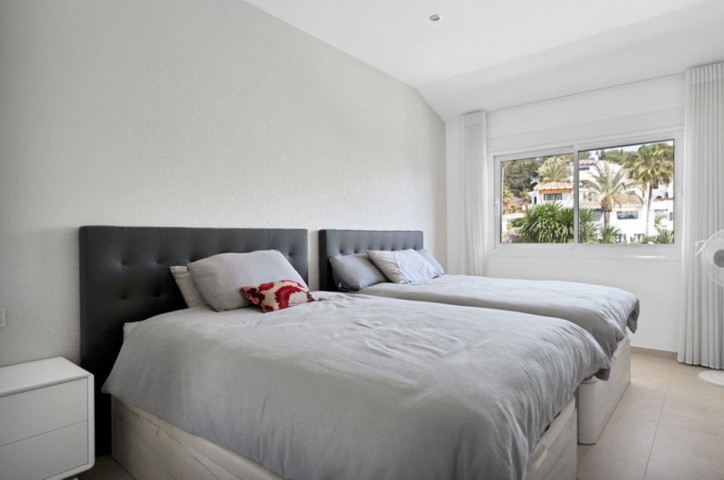 4 Bedroom Villa in Nueva Andalucía