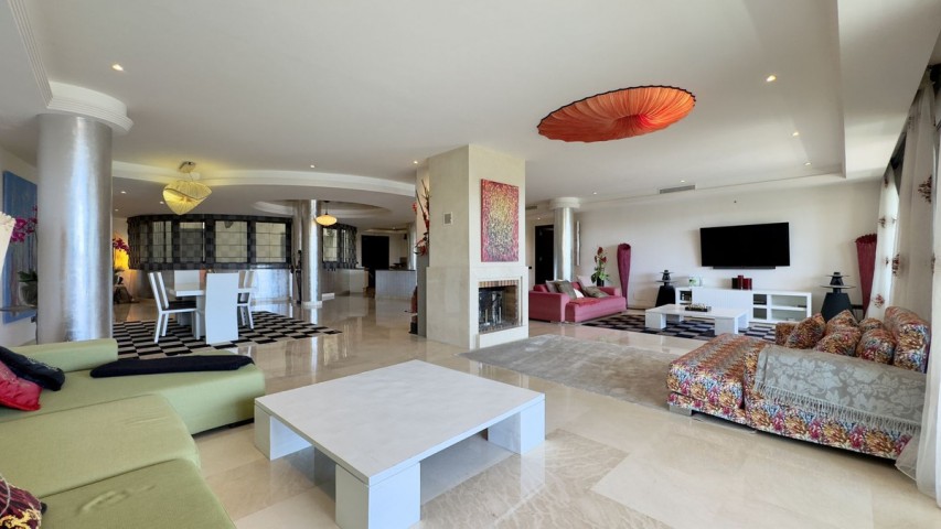 3 Bedroom Apartment in Puerto Banús