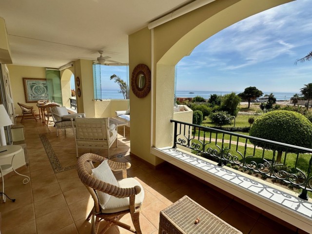 Appartement avec 2 Chambres à Elviria