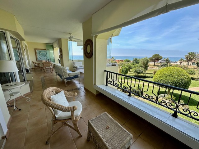 2 Bedroom Apartment in Elviria