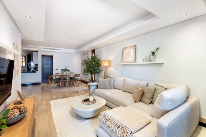 2 Bedroom Apartment in Estepona