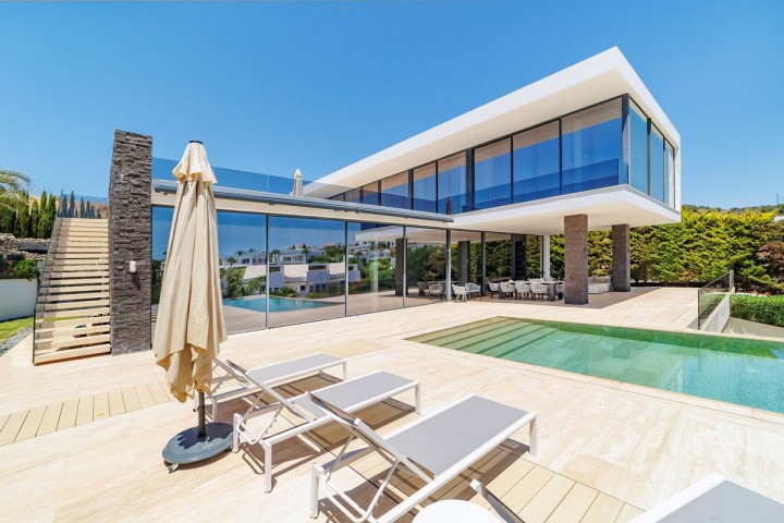 5 Bedroom Villa in Nueva Andalucía