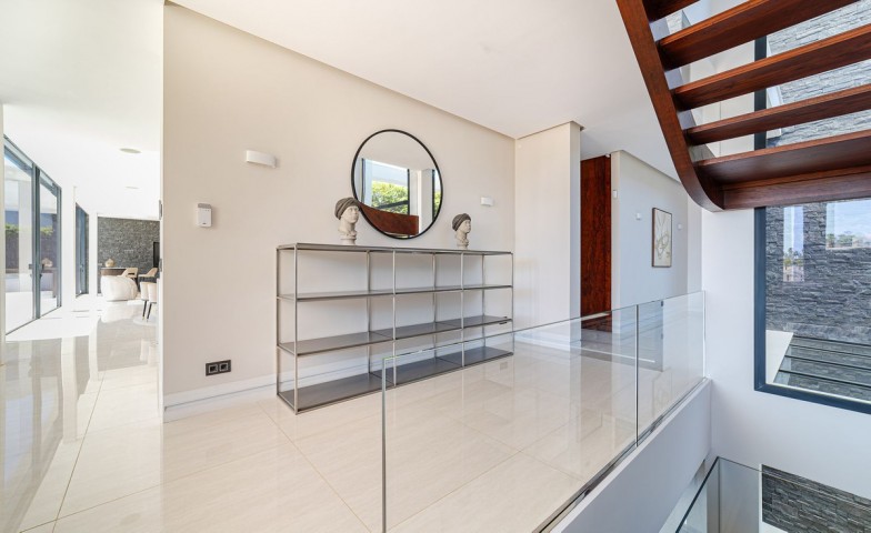 5 Bedroom Villa in Nueva Andalucía