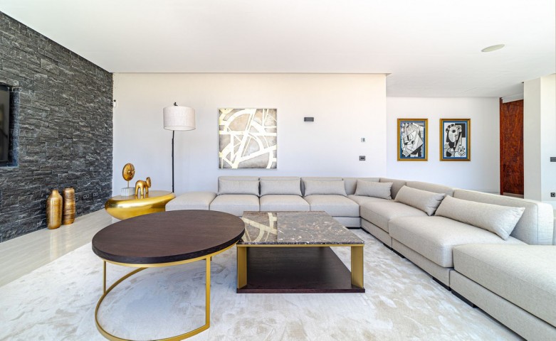 5 Bedroom Villa in Nueva Andalucía