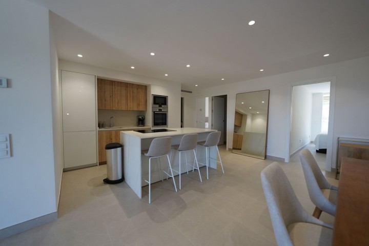 4 Bedroom Apartment in Nueva Andalucía