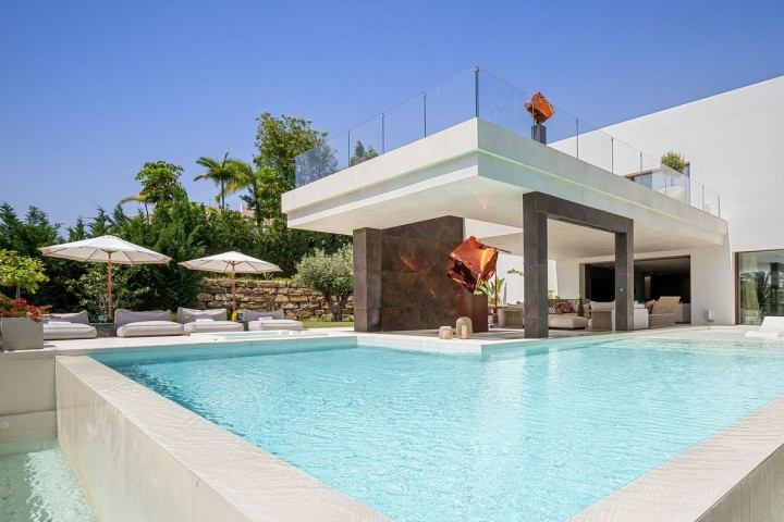 7 Bedroom Villa in Sierra Blanca