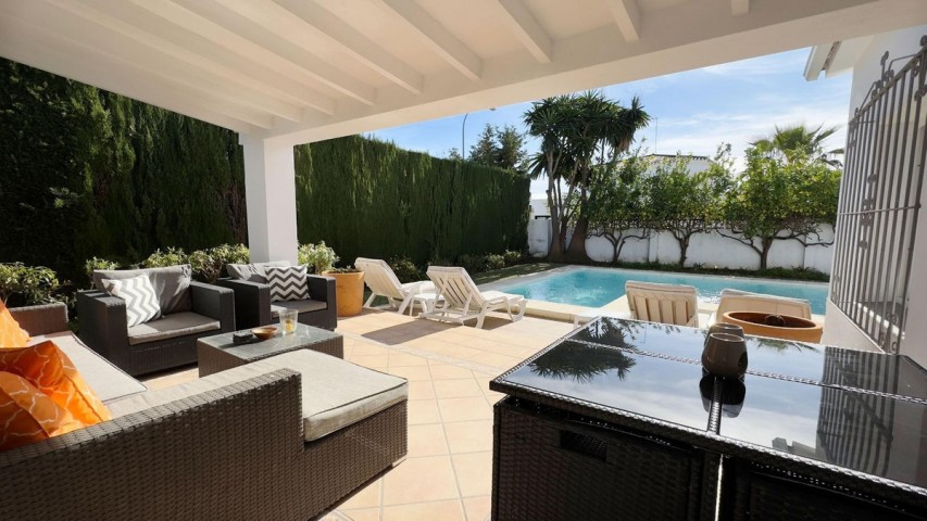 3 Schlafzimmer Villa in San Pedro de Alcántara