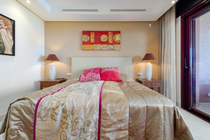 2 Bedroom Apartment in Puerto Banús