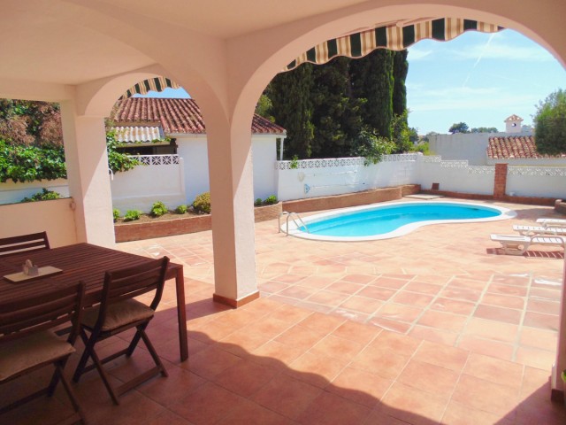 4 Schlafzimmer Villa in Benalmadena