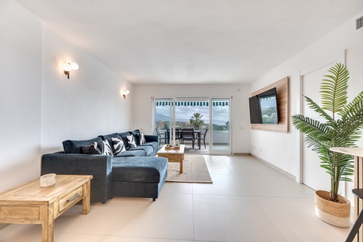 3 Schlafzimmer Apartment in Nueva Andalucía