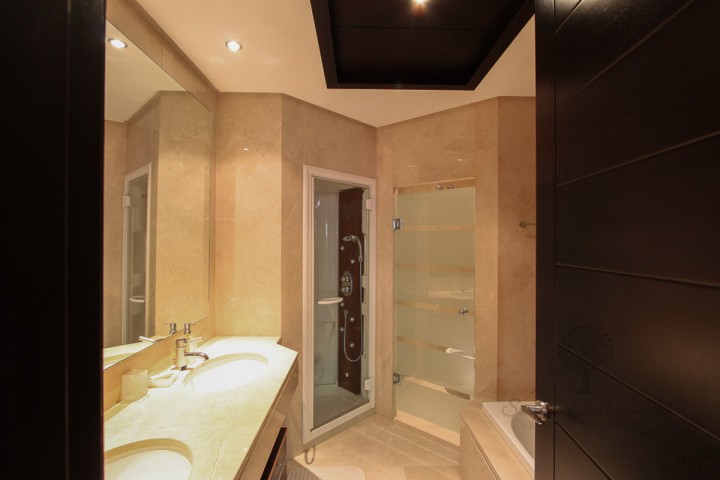 2 Bedroom Apartment in Puerto Banús