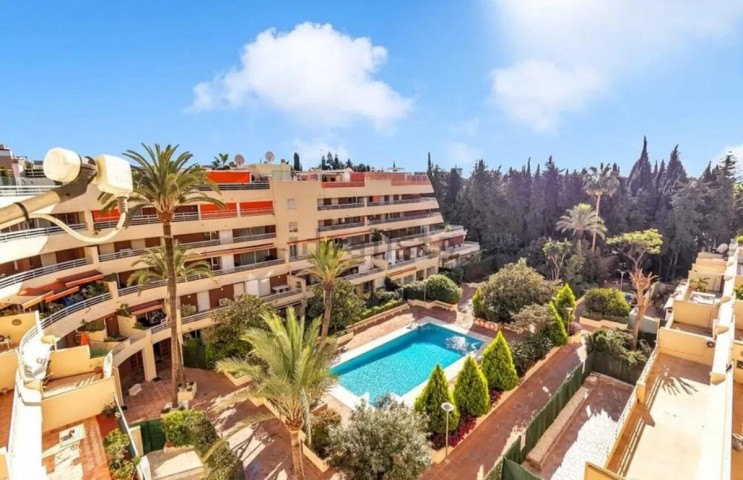 4 Bedroom Apartment in Marbella