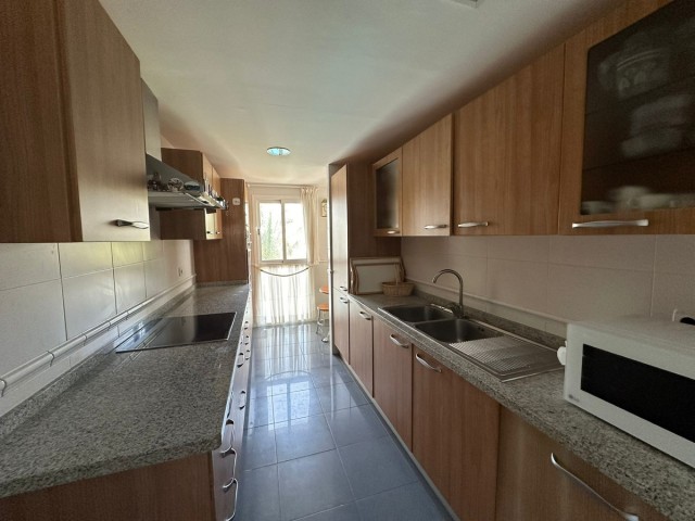 4 Bedroom Apartment in Bahía de Marbella