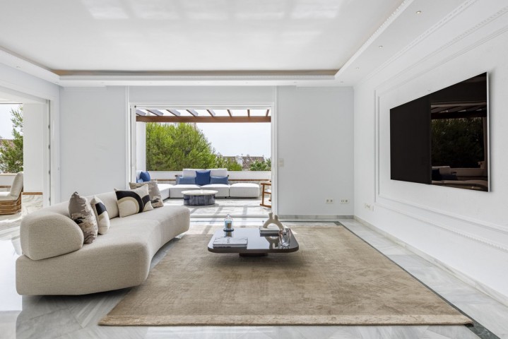 3 Bedroom Apartment in The Golden Mile