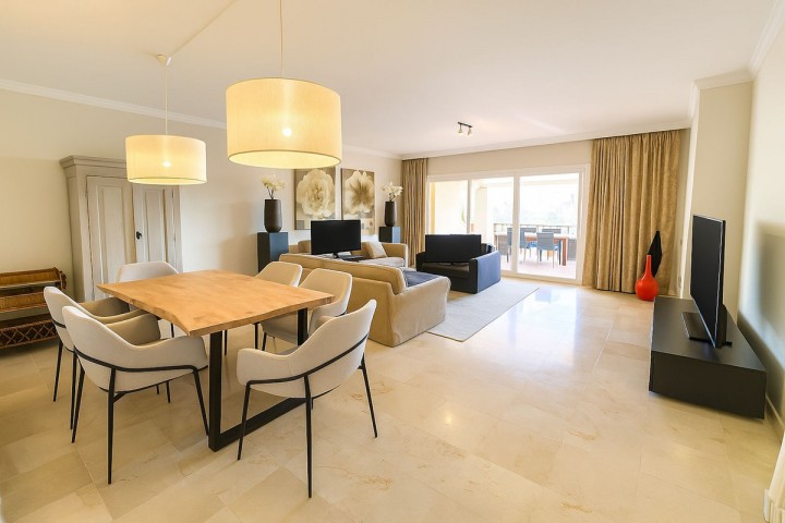 Apartamento con 2 Dormitorios en Atalaya