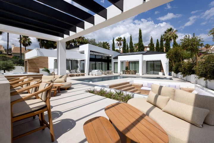 4 Bedroom Villa in Nueva Andalucía