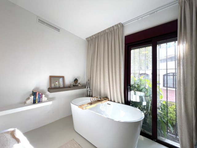 3 Bedroom Apartment in Nueva Andalucía