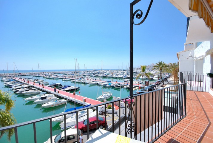 3 Bedroom Apartment in Puerto Banús