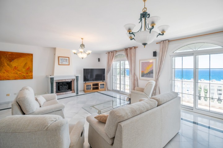 5 Bedroom Villa in Benalmadena