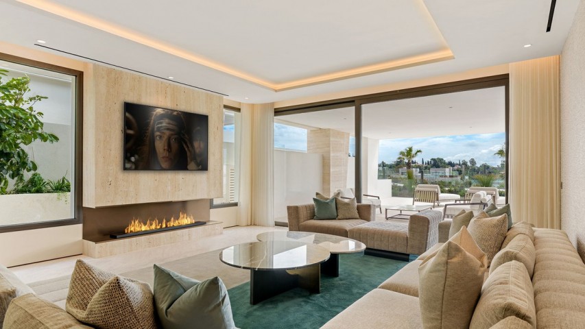 4 Bedroom Apartment in The Golden Mile