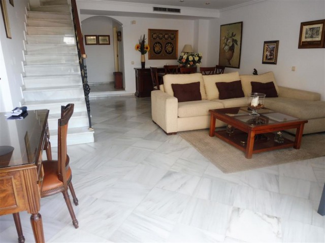 4 Bedroom Townhouse in The Golden Mile