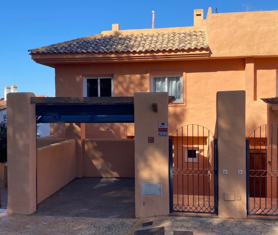 5 Bedroom Townhouse in Cabopino