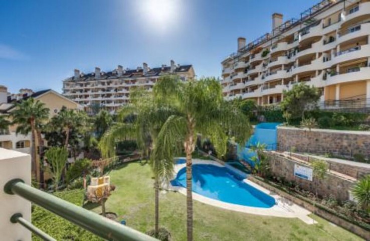2 Bedroom Apartment in Nueva Andalucía
