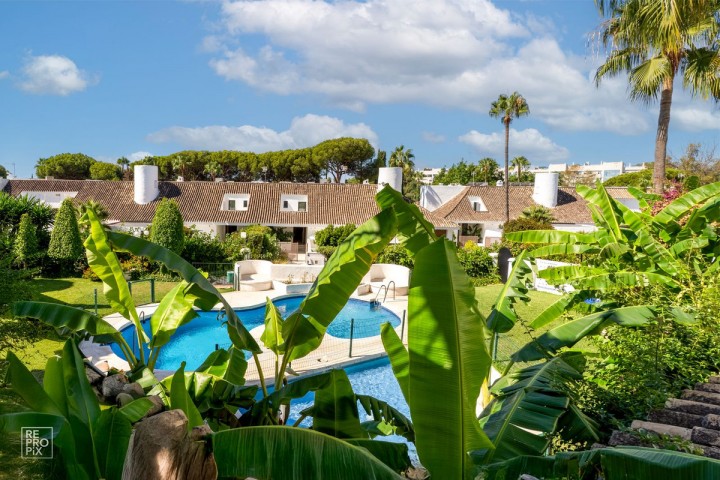 3 Bedroom Apartment in Puerto Banús