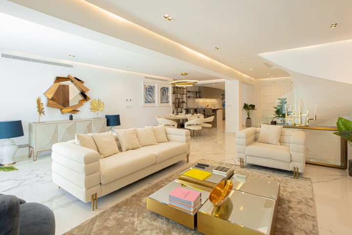 4 Bedroom Townhouse in The Golden Mile