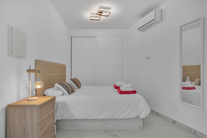 6 Bedroom Villa in Nueva Andalucía