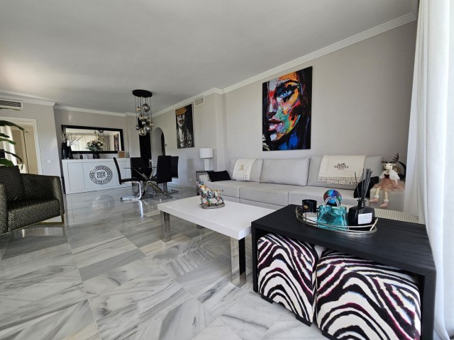 Penthouse in Estepona