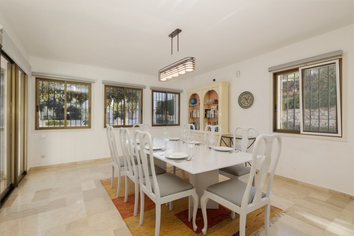 4 Bedroom Villa in Las Chapas
