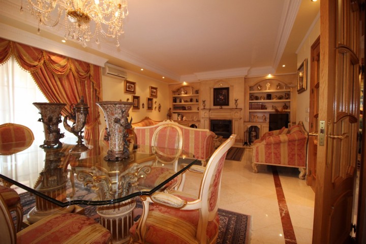 4 Bedroom Villa in San Pedro de Alcántara