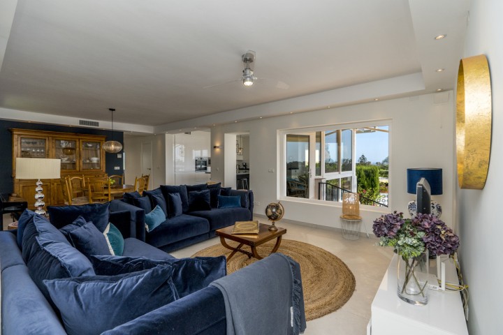 5 Bedroom Villa in Elviria