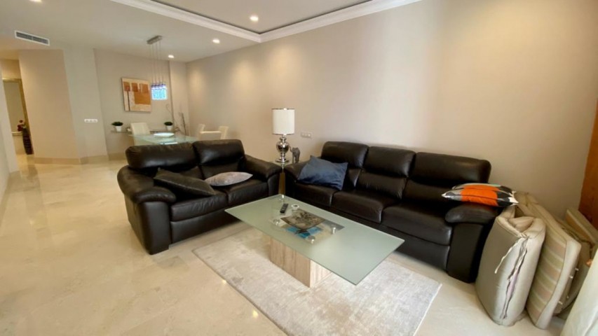 Penthouse in Estepona