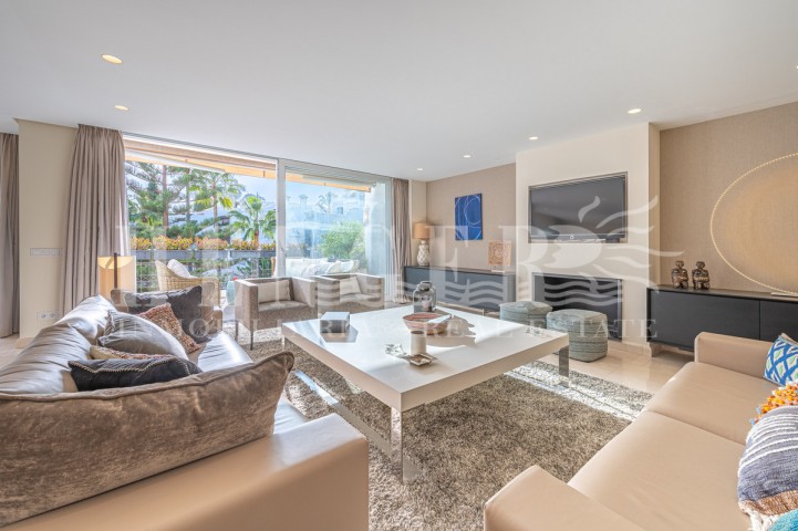 Penthouse in The Golden Mile
