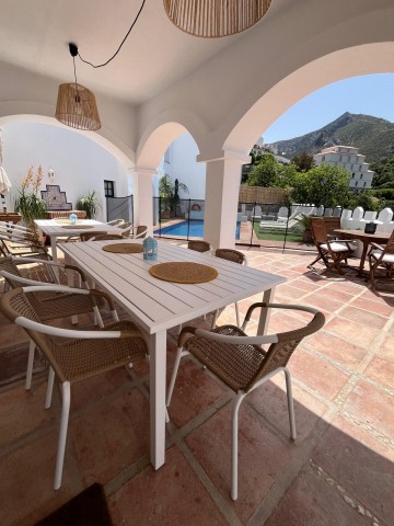 6 Bedroom Villa in Istán