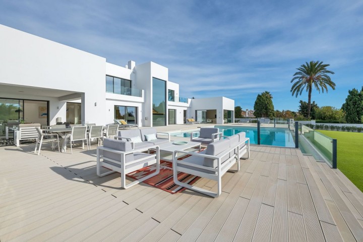 7 Bedroom Villa in El Paraiso