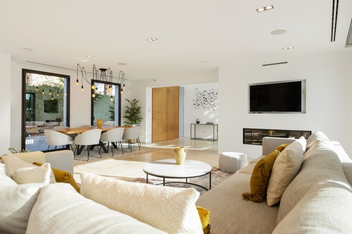 7 Bedroom Villa in El Paraiso