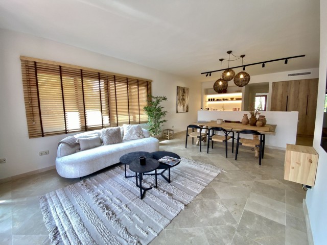 2 Bedroom Apartment in Estepona