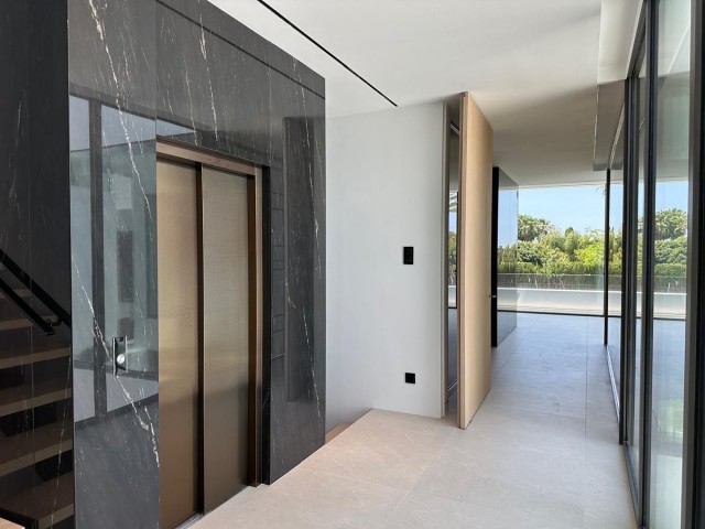 4 Bedroom Villa in Nueva Andalucía