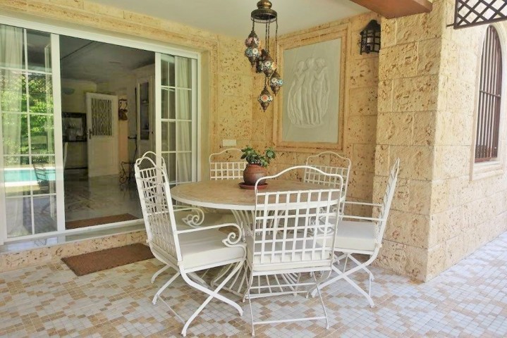 4 Bedroom Villa in Nueva Andalucía